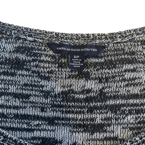 American Eagle Gray Long Sleeve | Small - Picture 4 of 6